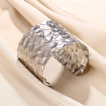 Chrome Metal Cuff Bracelet - Mounteen