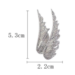 Dazzling Angel Wings Brooch With Rhinestones - Mounteen
