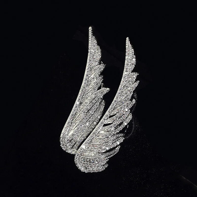 Dazzling Angel Wings Brooch With Rhinestones - Mounteen