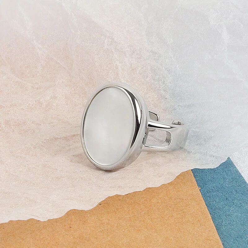 Imitation Opal Ring in Silver - Mounteen