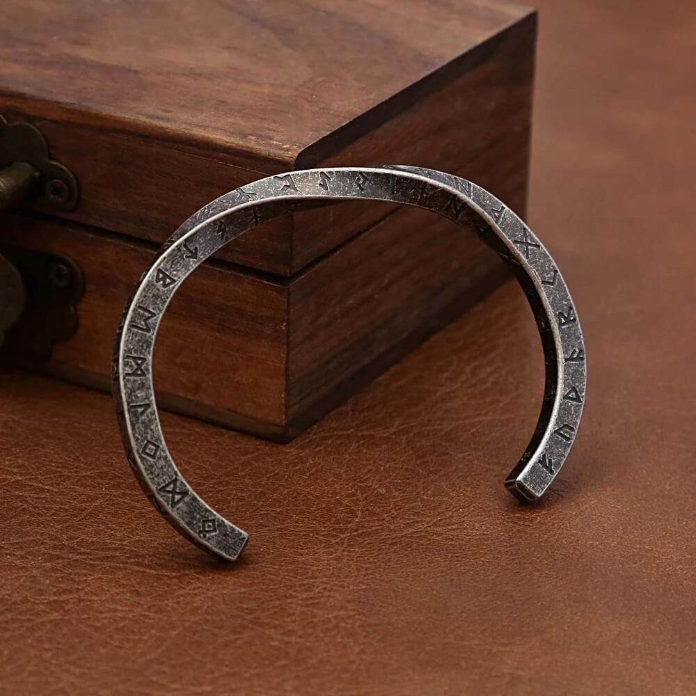 Mobius Strip Loop Nordic Rune Ancient Stainless Steel Adjustable Runic Bracelet - Mounteen