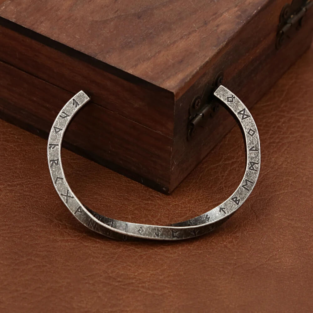 Mobius Strip Loop Nordic Rune Ancient Stainless Steel Adjustable Runic Bracelet - Mounteen