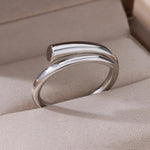 Simple Elegant Adjustable Ring in Silver - Mounteen