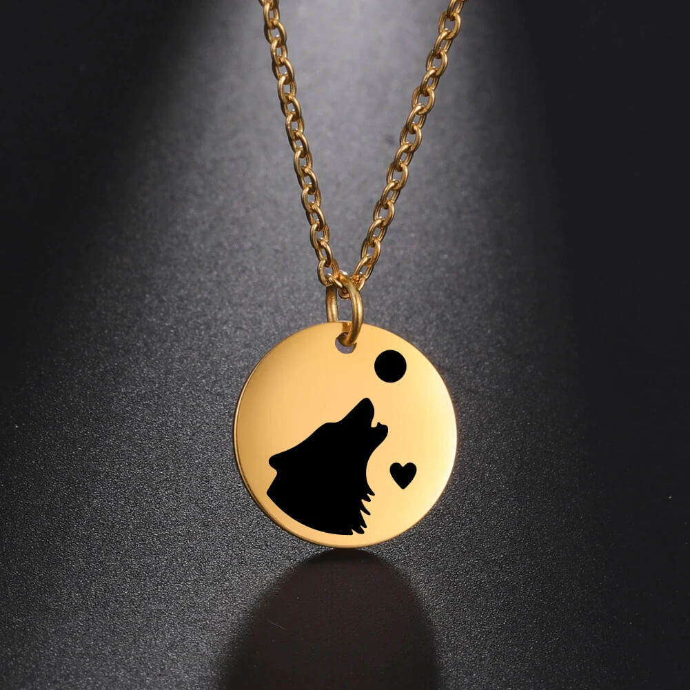 Wolf Heart Howling At Moon Stainless Steel Necklace in Gold - Mounteen