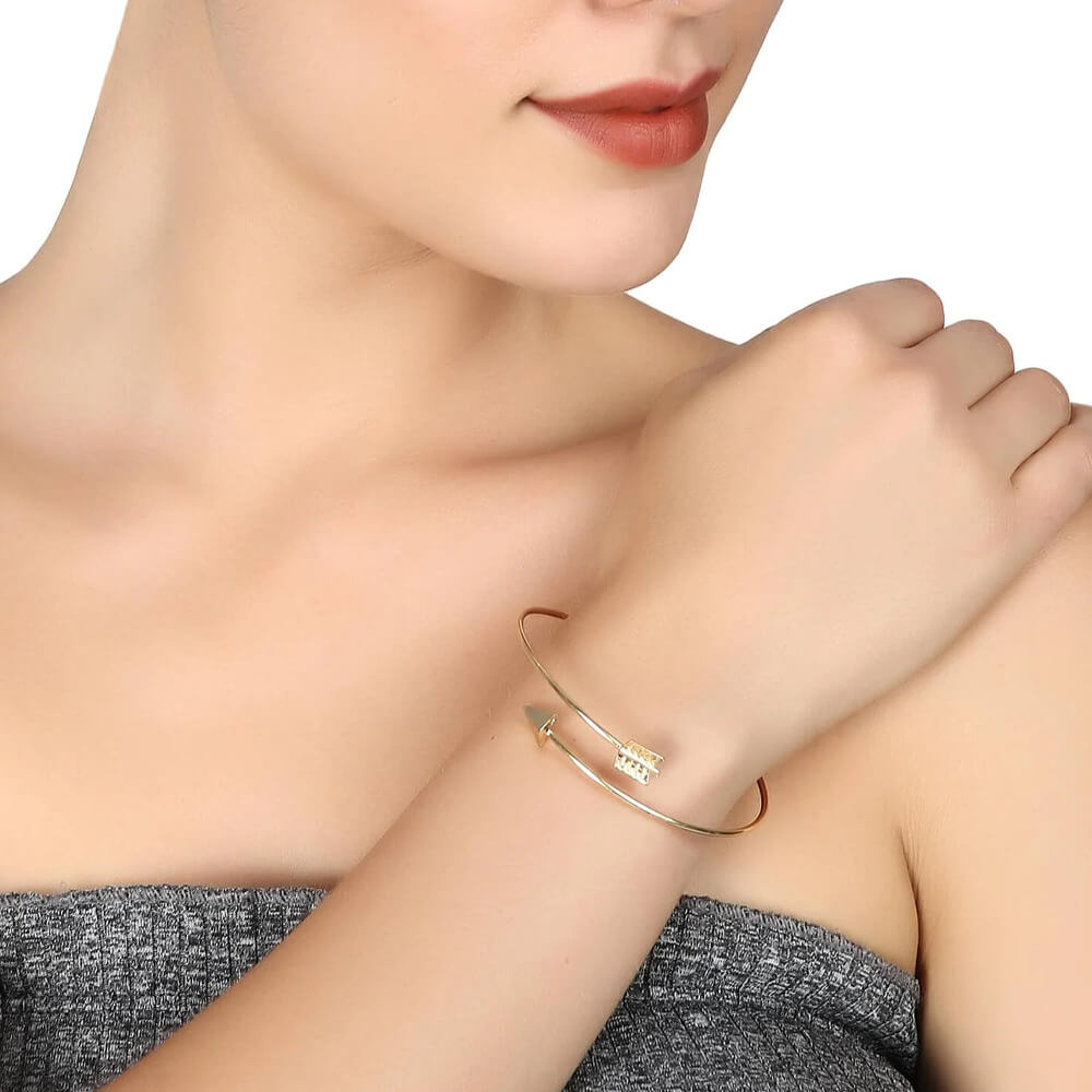 Dainty Gold Arrow Bracelet. Shop Bracelets on Mounteen. Worldwide shipping available.