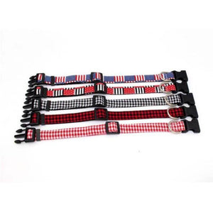 Rotes und schwarzes Hundehalsband