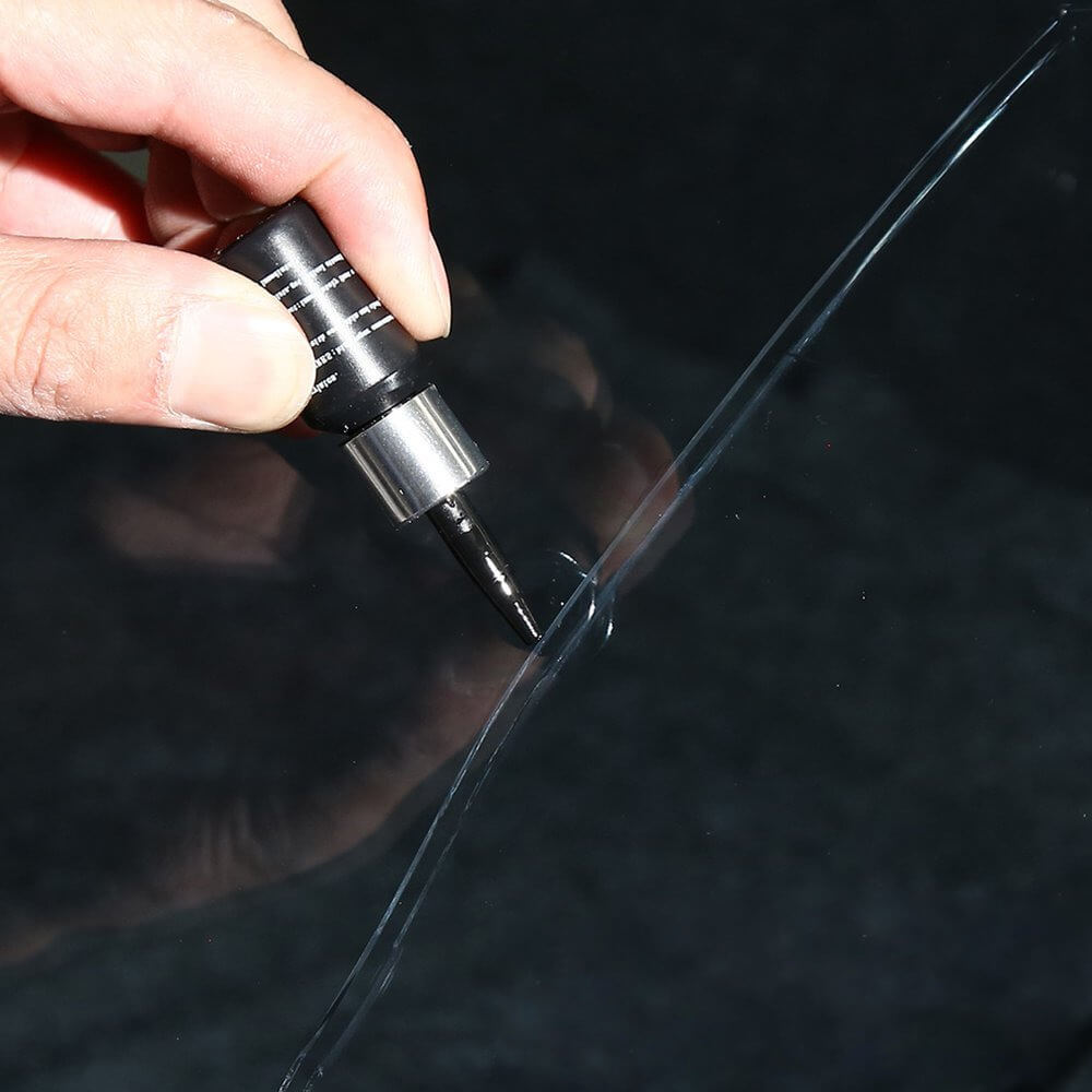 Easy DIY New Glass Repair Fluid. Shop Windshield Repair Kits on Mounteen. Worldwide shipping available.