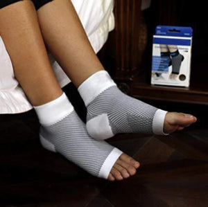 Plantar Fasciitis Compression Socks - Mounteen. Worldwide shipping available.