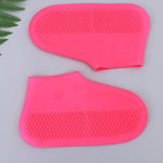 Silicone Non-Slip Shoe Covers - Mounteen. Worldwide shipping available.