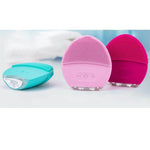 Silicone Facial Cleansing Brush. Shop Makeup Removers on Mounteen. Worldwide shipping available.