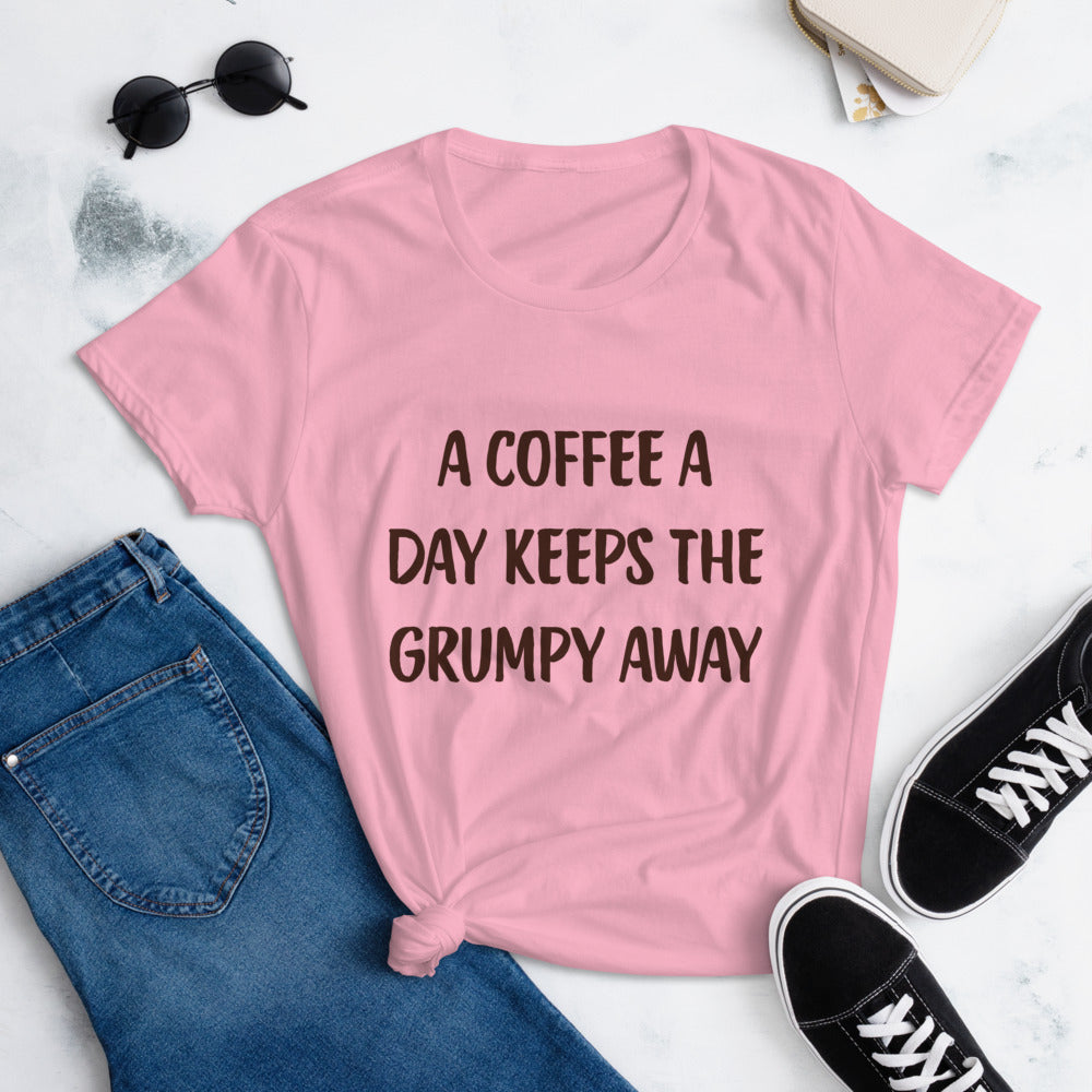 Ein Kaffee am Tag hält den Grumpy fern T-Shirt
